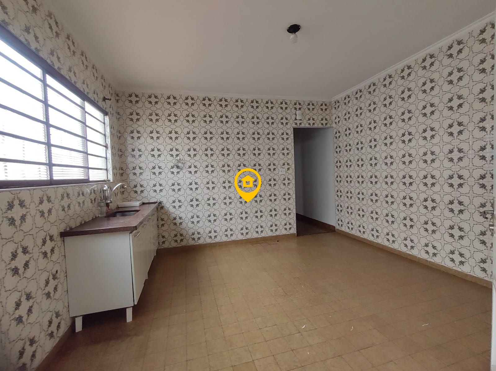 Casa para alugar com 2 quartos, 120m² - Foto 14