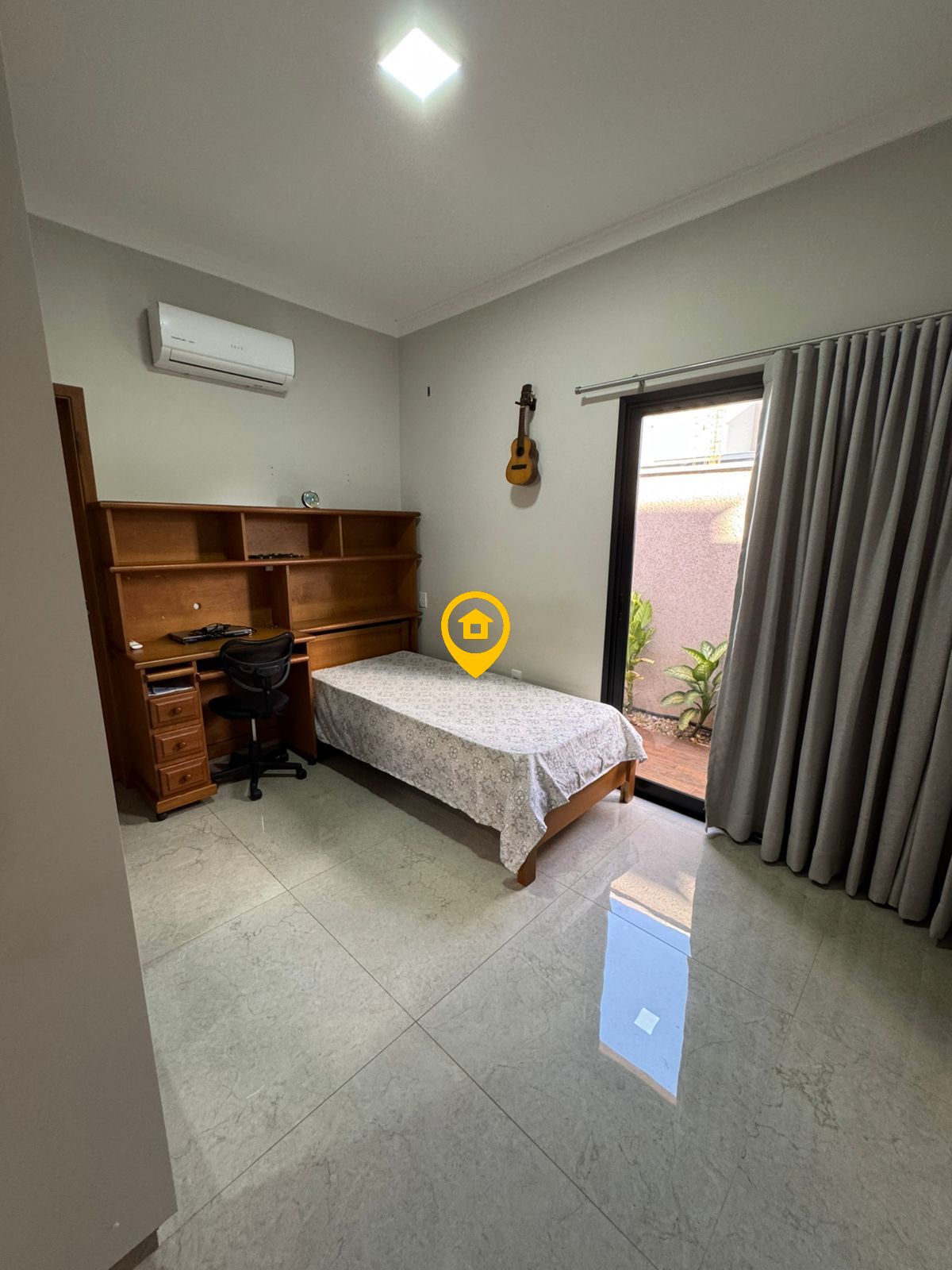 Casa de Condomínio à venda com 3 quartos, 240m² - Foto 9