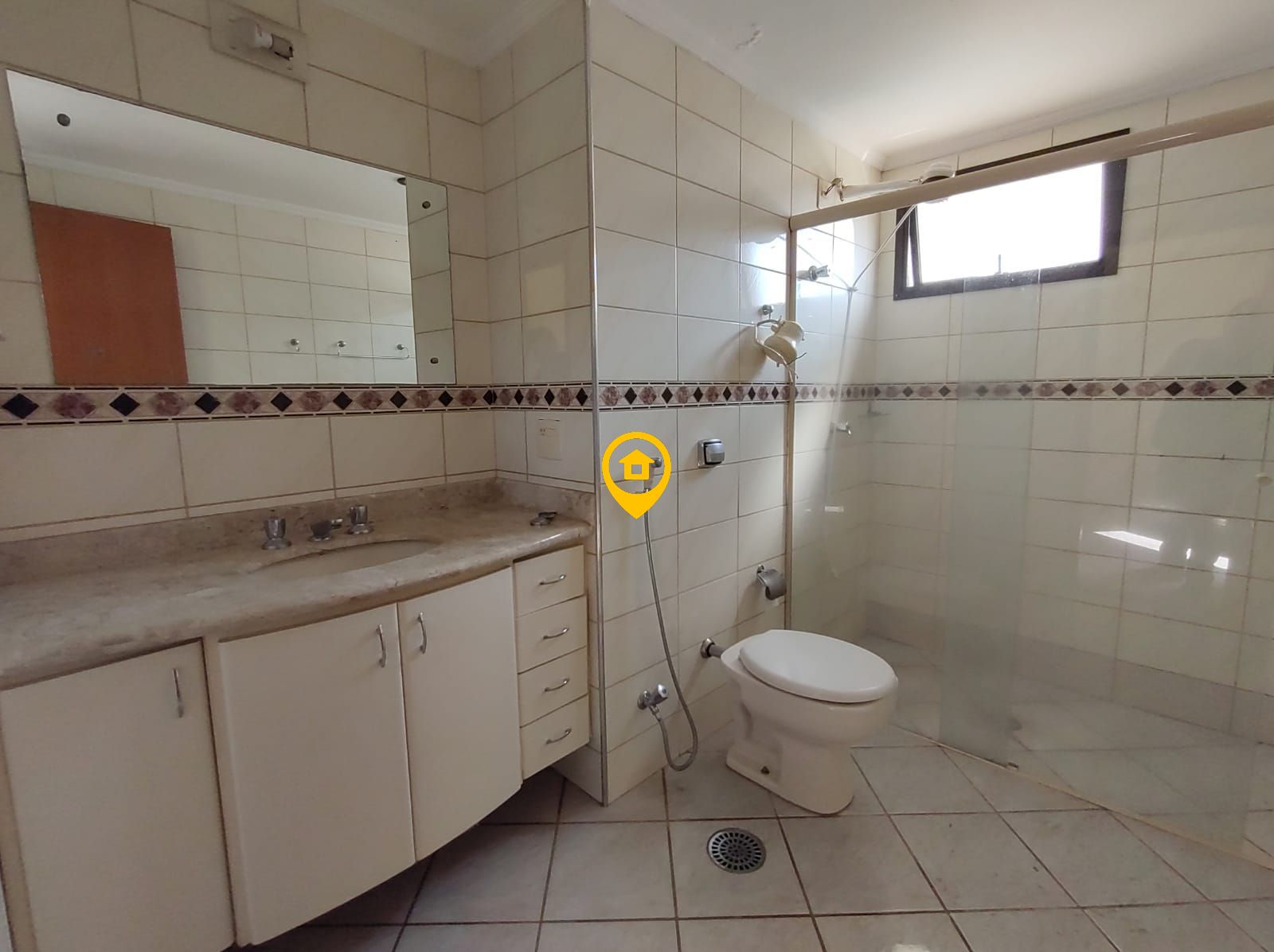 Apartamento para alugar com 3 quartos, 115m² - Foto 15