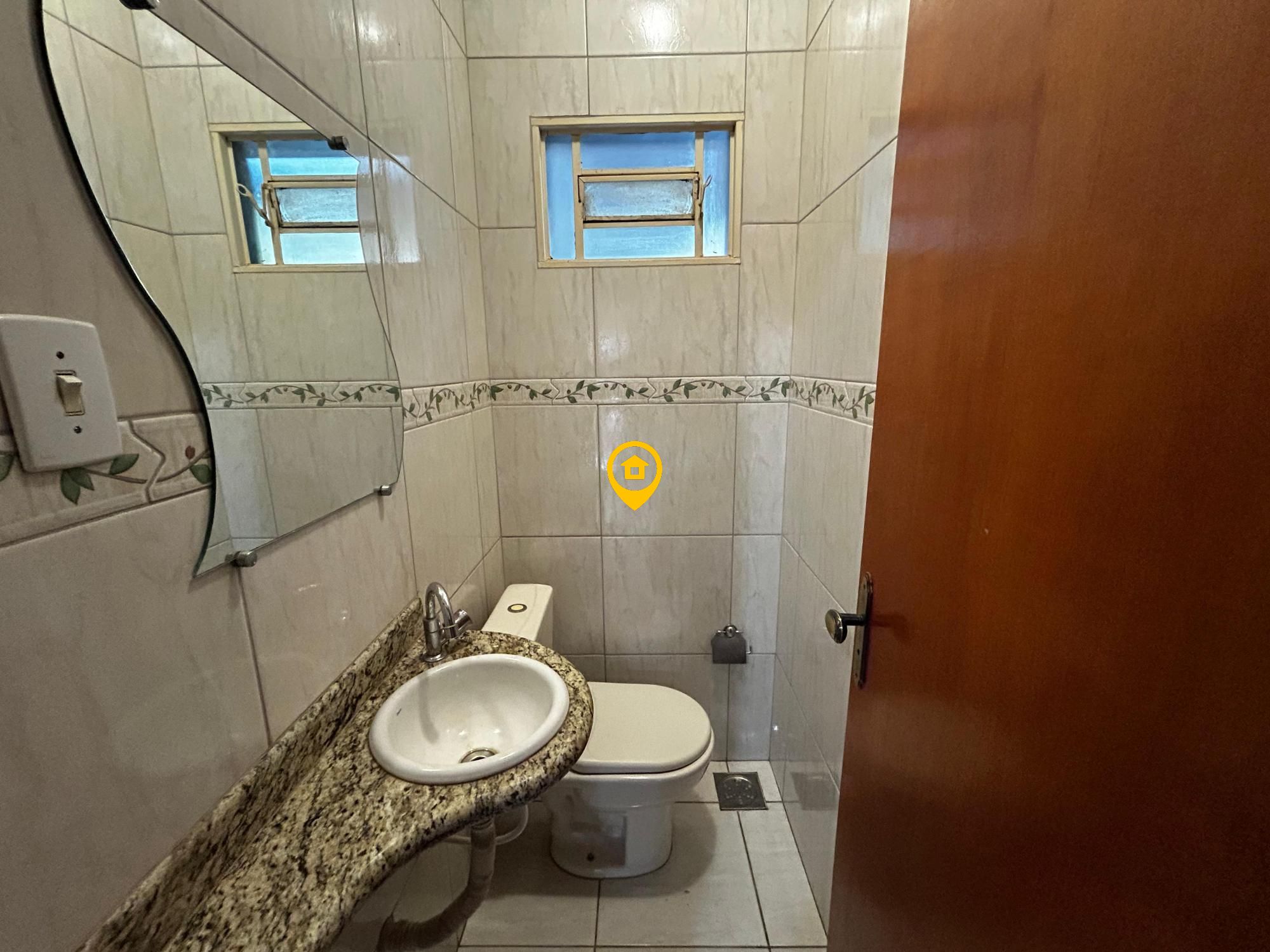 Casa para alugar com 2 quartos, 200m² - Foto 17