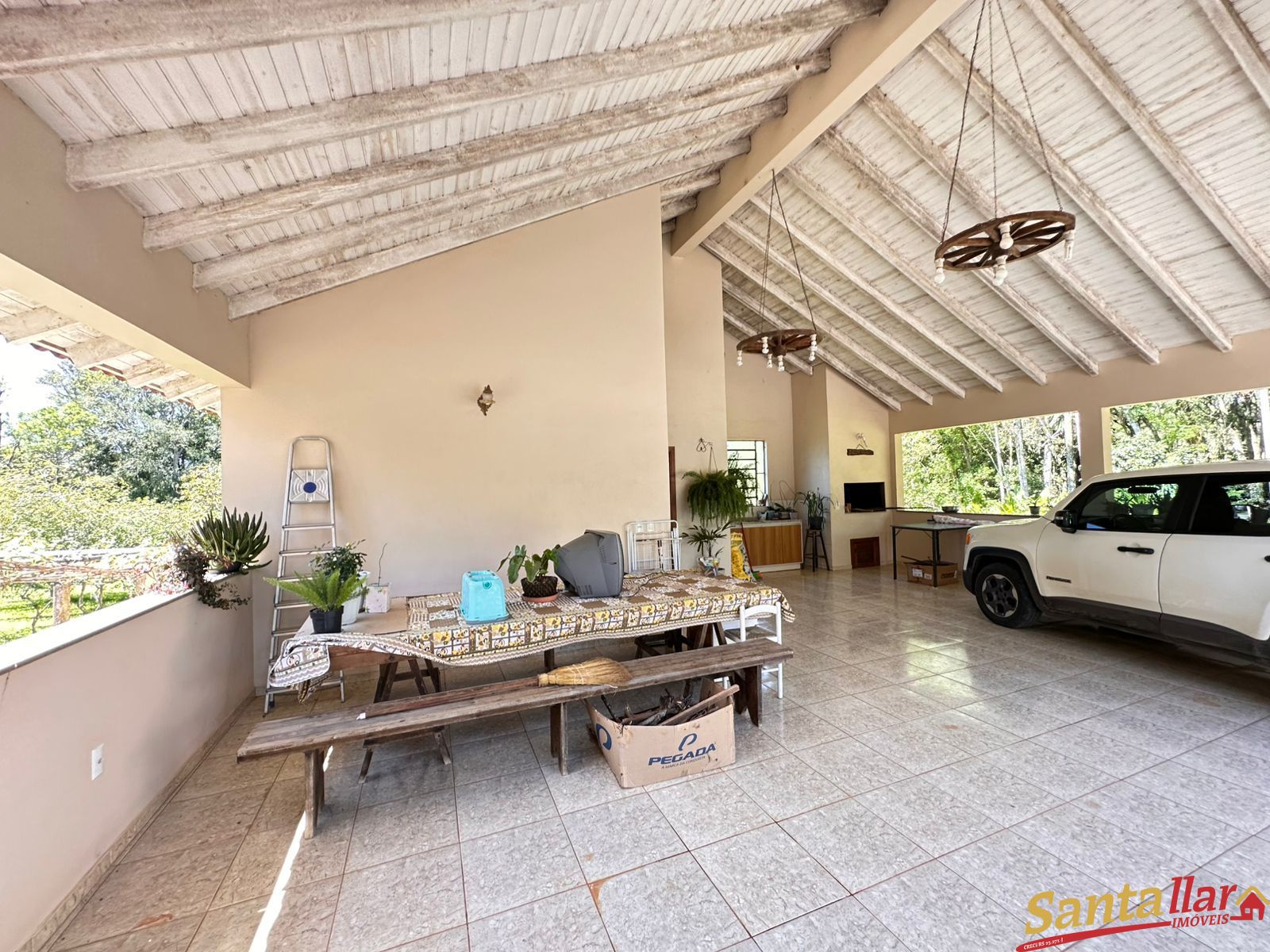Chácara à venda com 4 quartos, 300m² - Foto 14