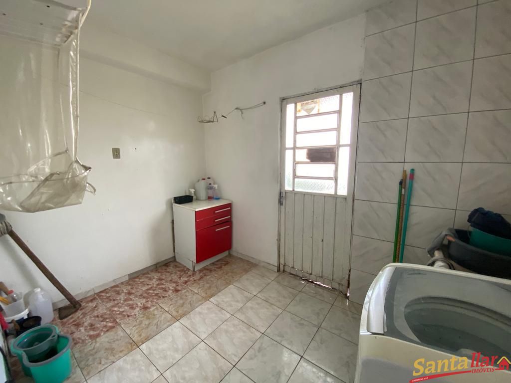 Casa à venda com 3 quartos, 240m² - Foto 22