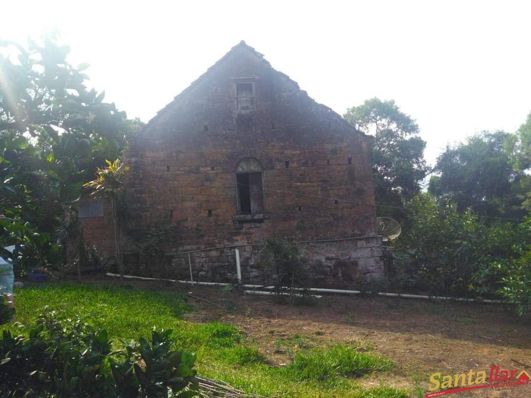 Fazenda à venda com 3 quartos, 80m² - Foto 1