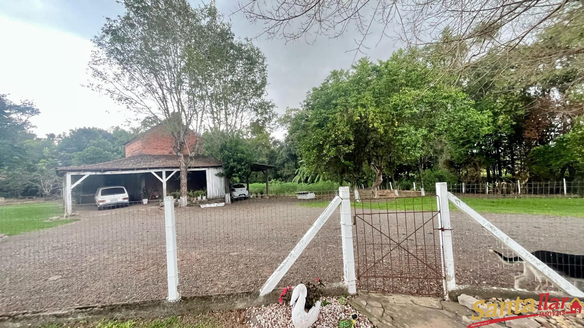 Chácara à venda com 2 quartos, 260m² - Foto 23