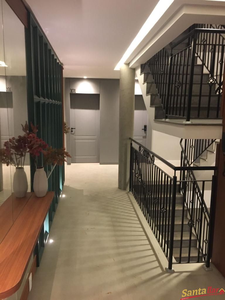 Apartamento à venda com 2 quartos, 64m² - Foto 3