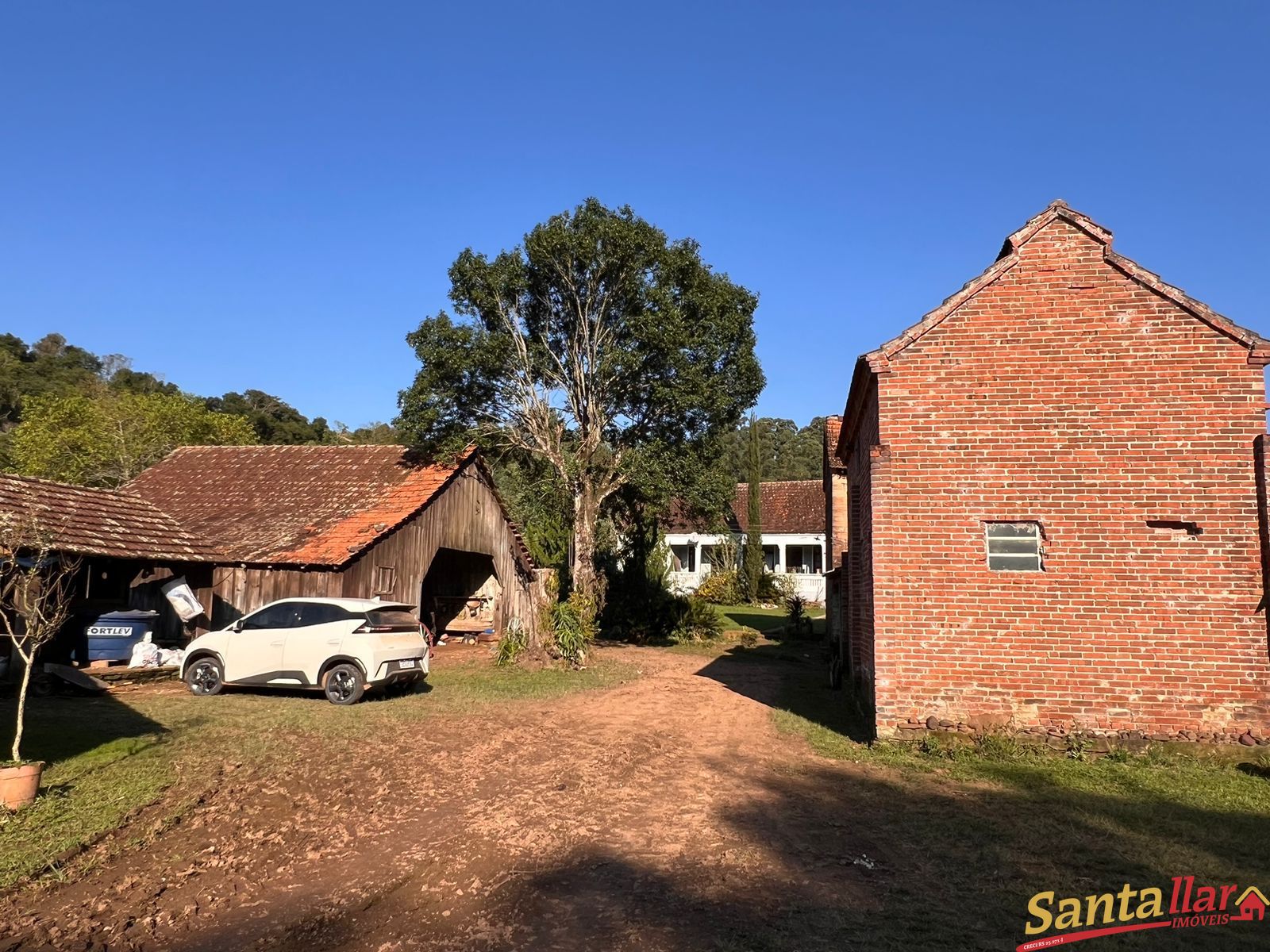 Fazenda à venda com 3 quartos, 200m² - Foto 18