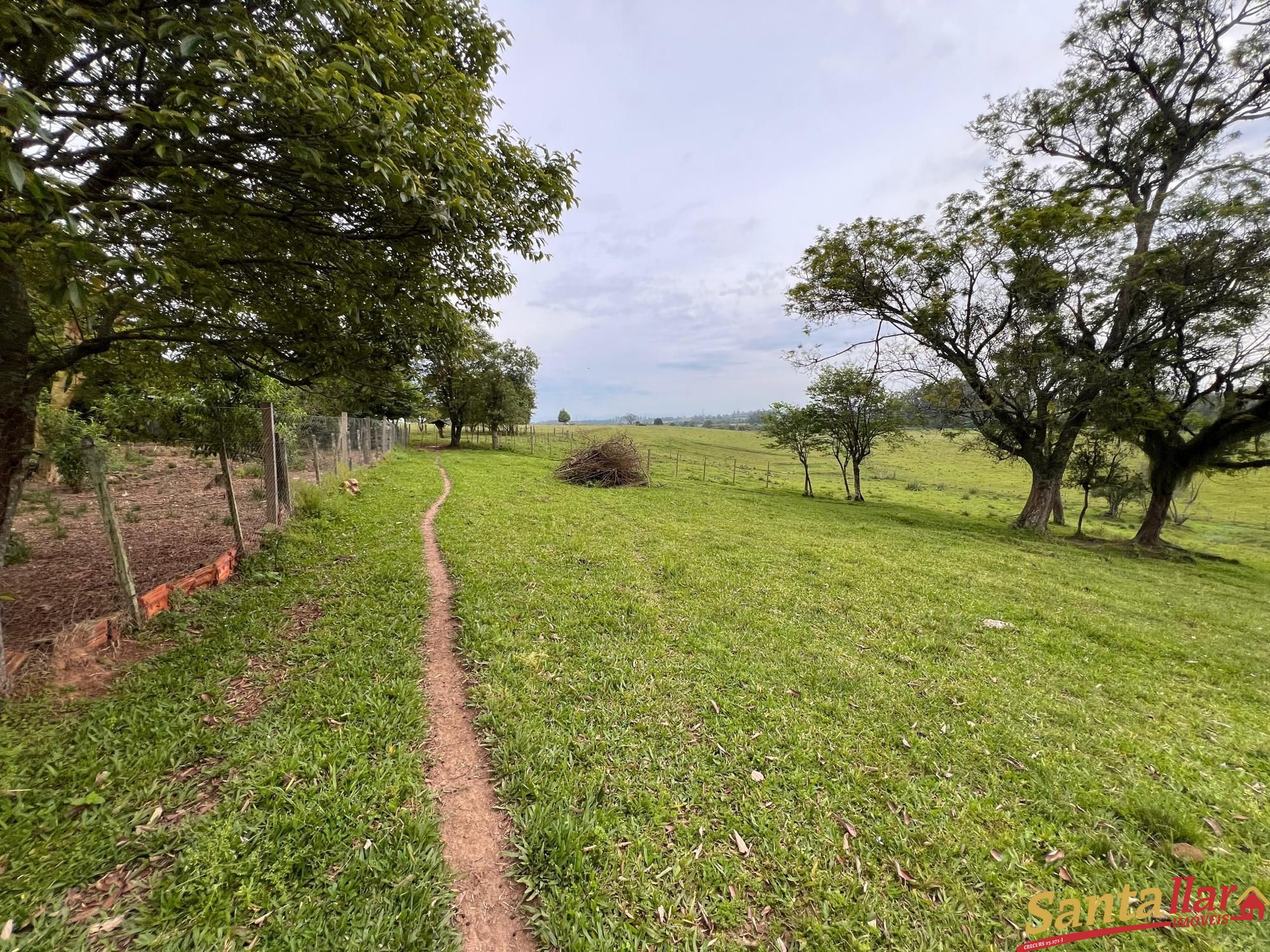 Chácara à venda com 3 quartos, 120m² - Foto 11