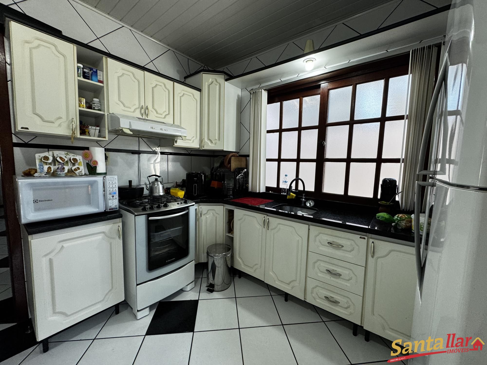 Casa, 3 quartos, 245 m² - Foto 10