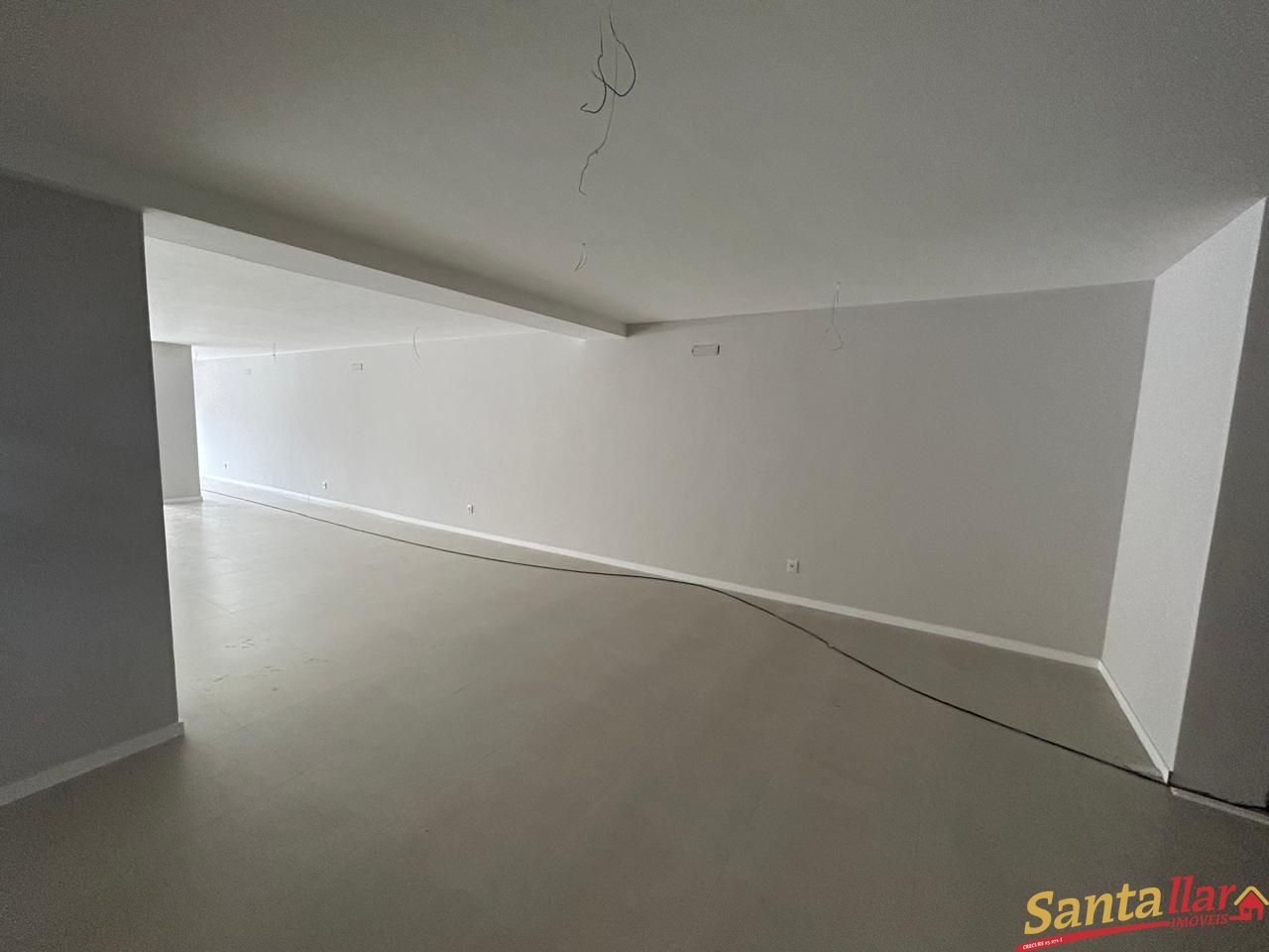 Conjunto Comercial-Sala à venda e aluguel com 1 quarto, 157m² - Foto 12