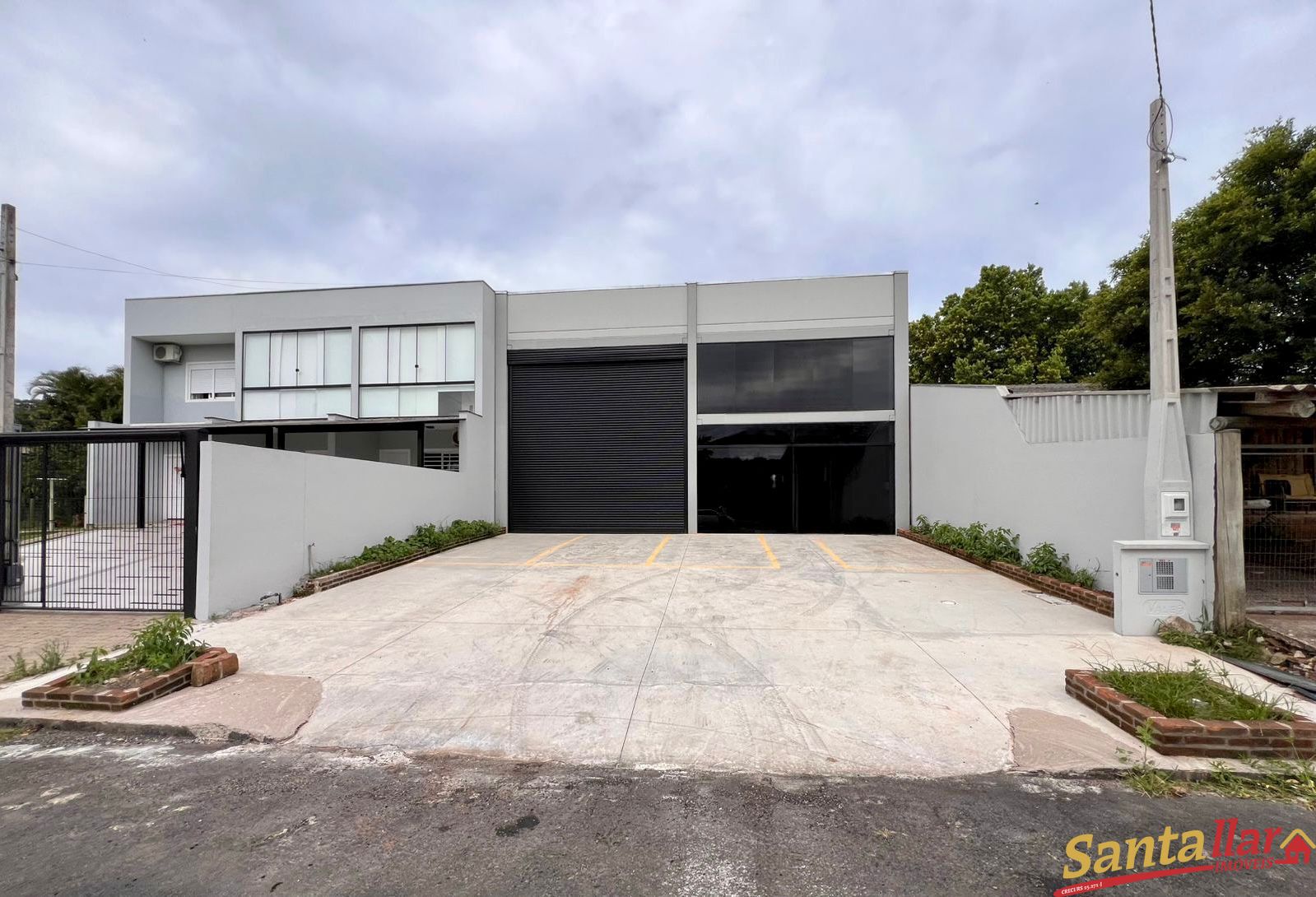 Depósito-Galpão-Armazém à venda com 1 quarto, 420m² - Foto 2