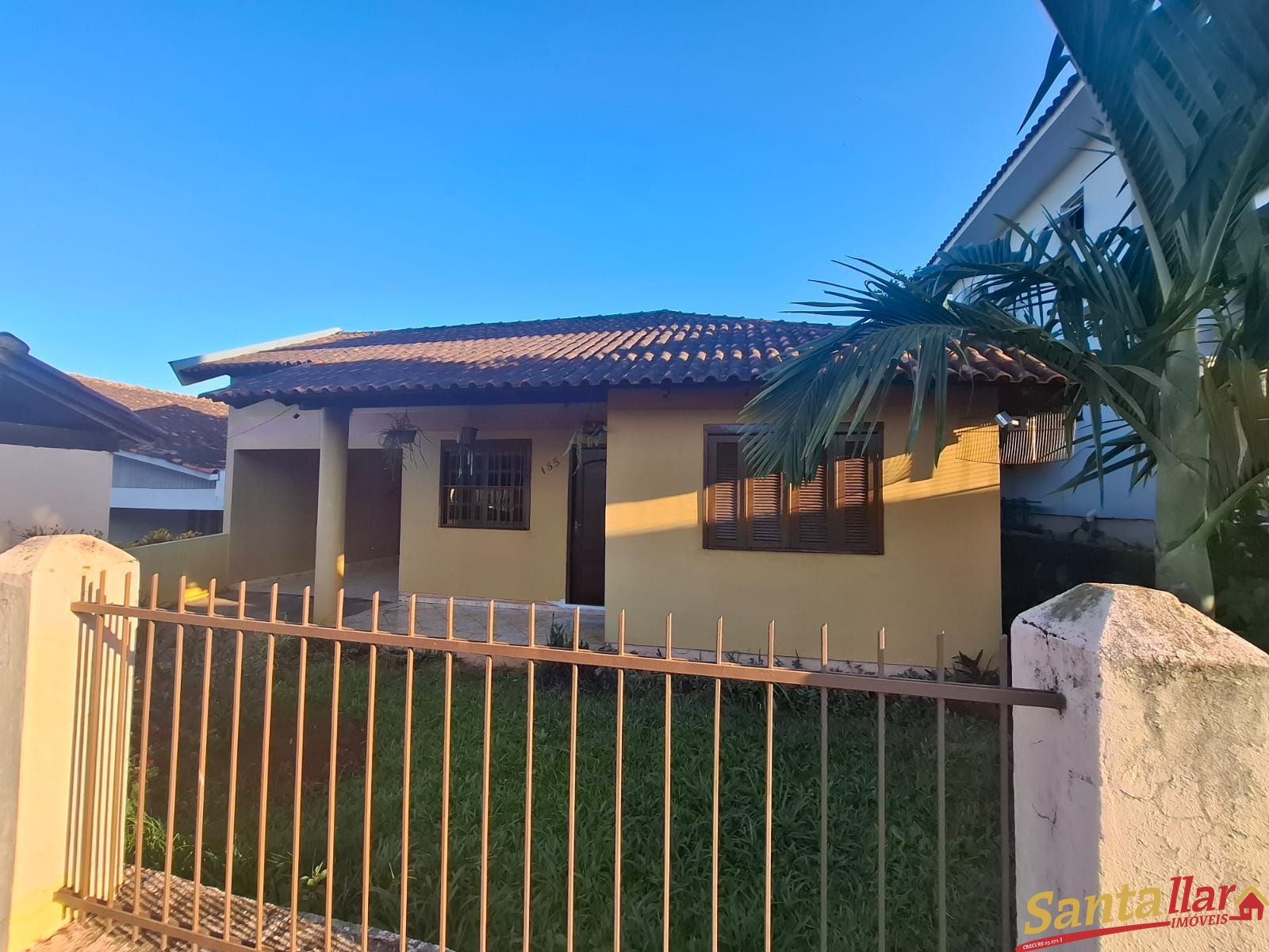 Casa à venda com 3 quartos, 92m² - Foto 2