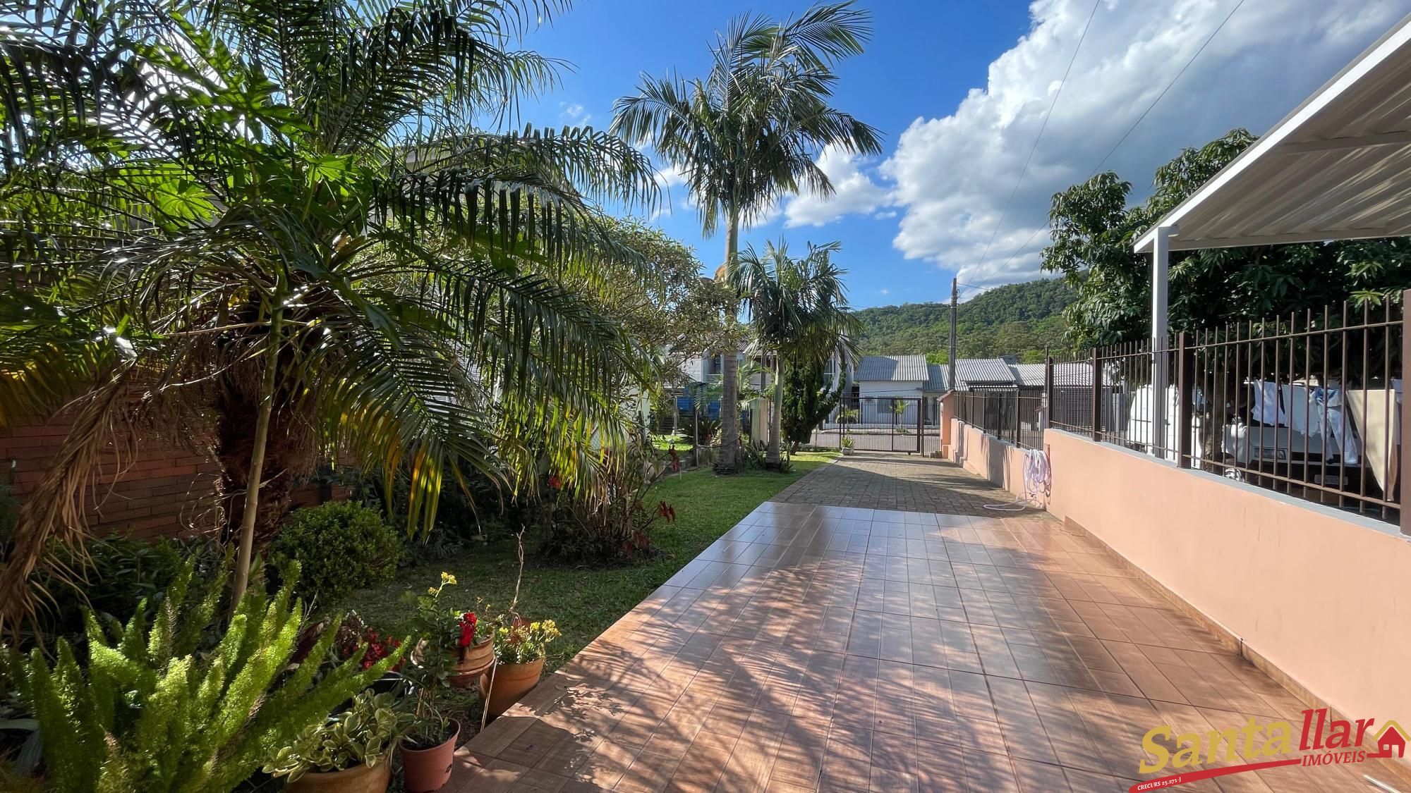 Casa à venda com 2 quartos, 71m² - Foto 13
