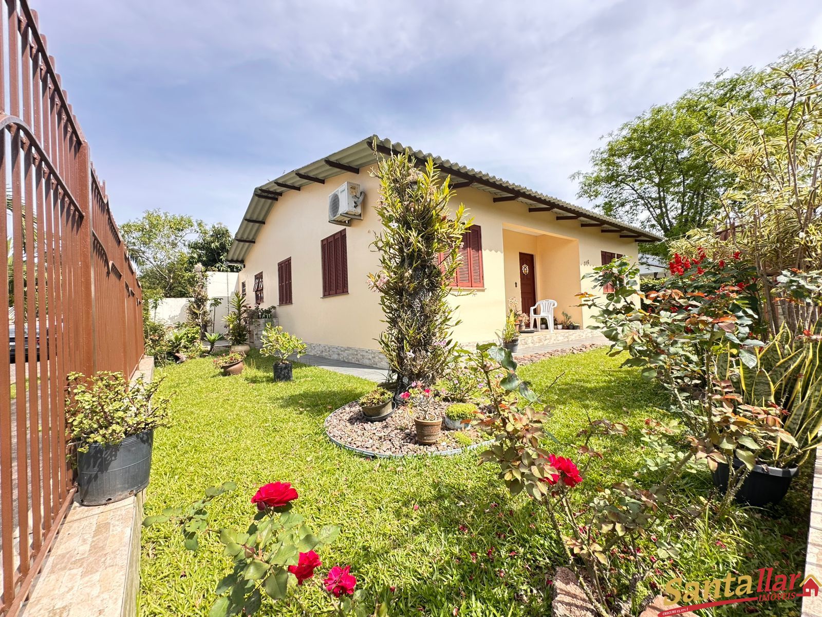 Casa à venda  no Centro - Vera Cruz, RS. Imóveis