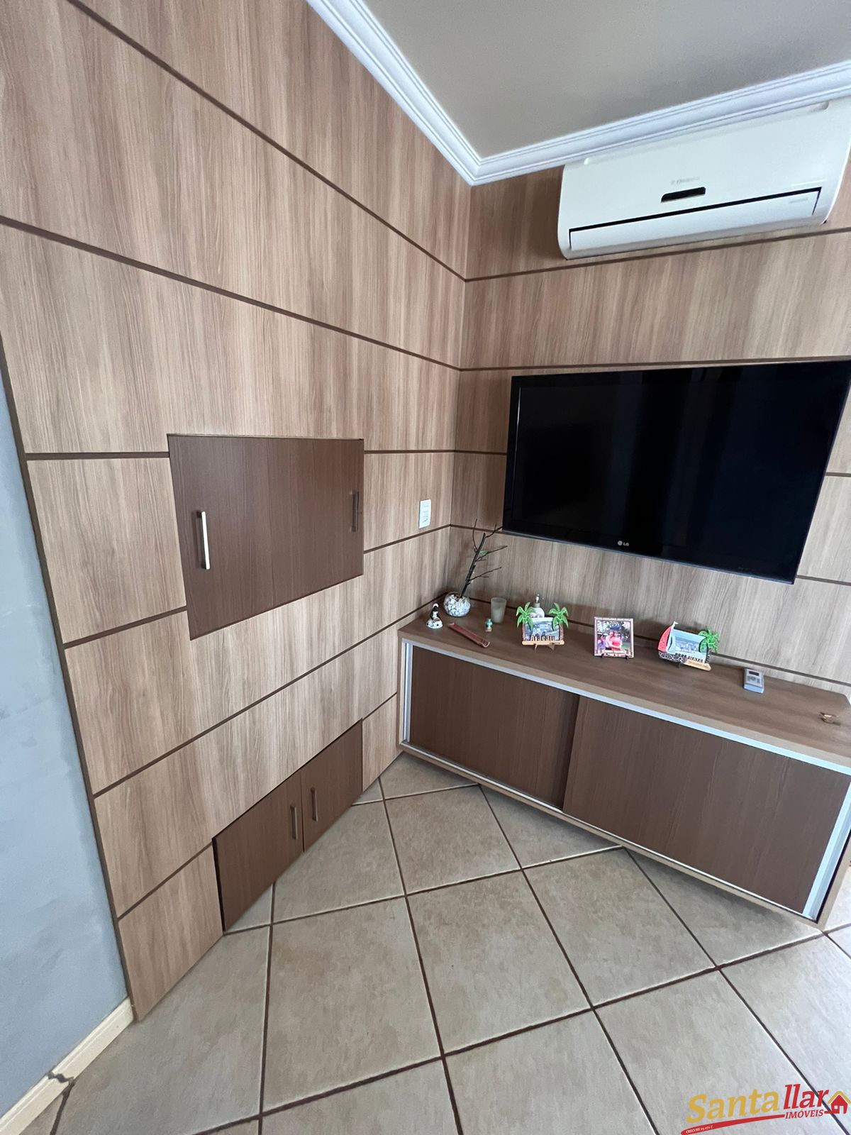 Casa à venda com 3 quartos, 314m² - Foto 6