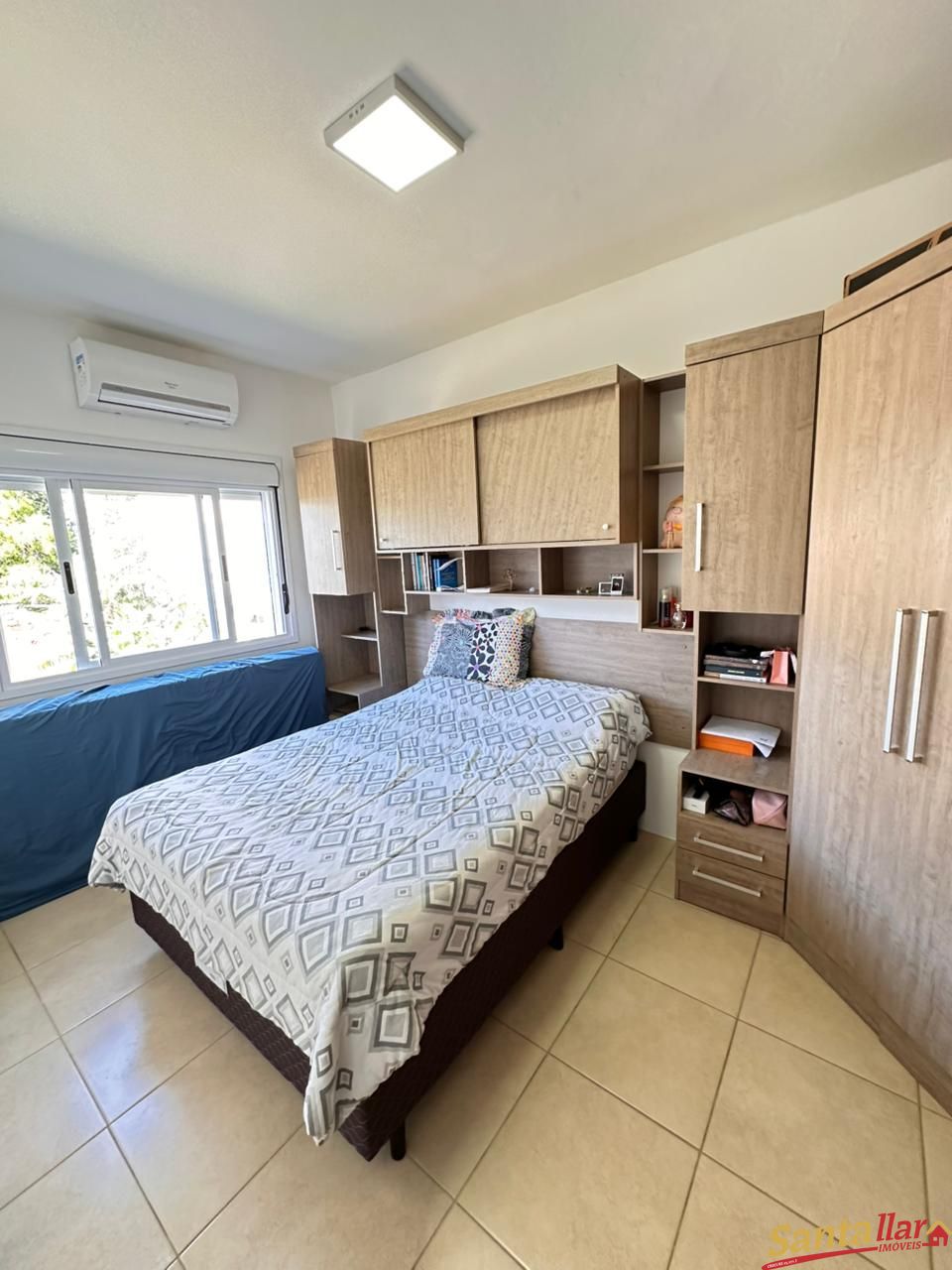 Apartamento com 1 Dormitórios à venda, 40 m² por R$ 235.000,00 Apartamento com 1 Dormitórios à venda, 40 m² por R$ 235.000,00
