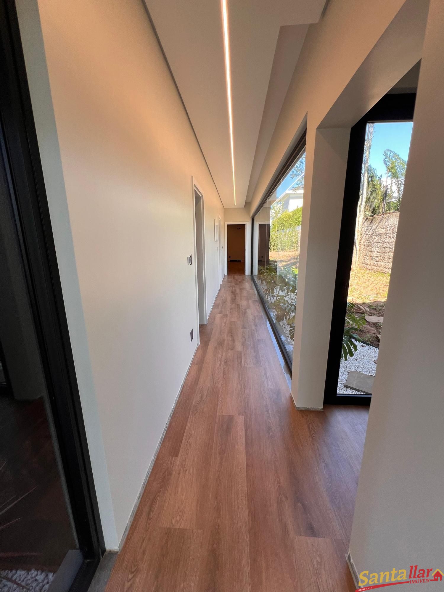 Casa à venda com 3 quartos, 219m² - Foto 7