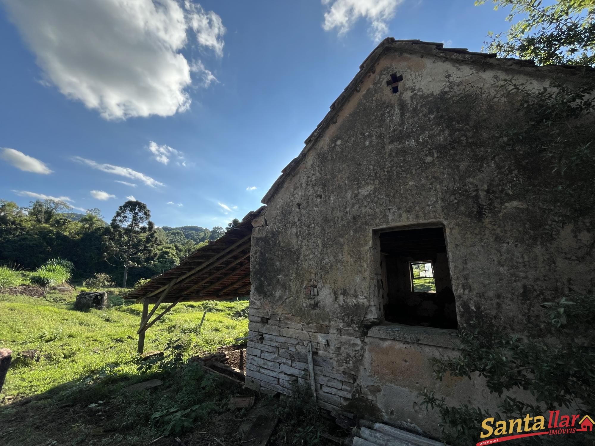 Fazenda à venda com 2 quartos, 96000m² - Foto 15