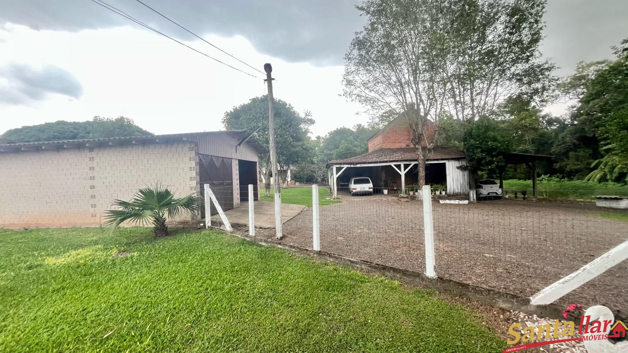 Chácara à venda com 2 quartos, 260m² - Foto 27