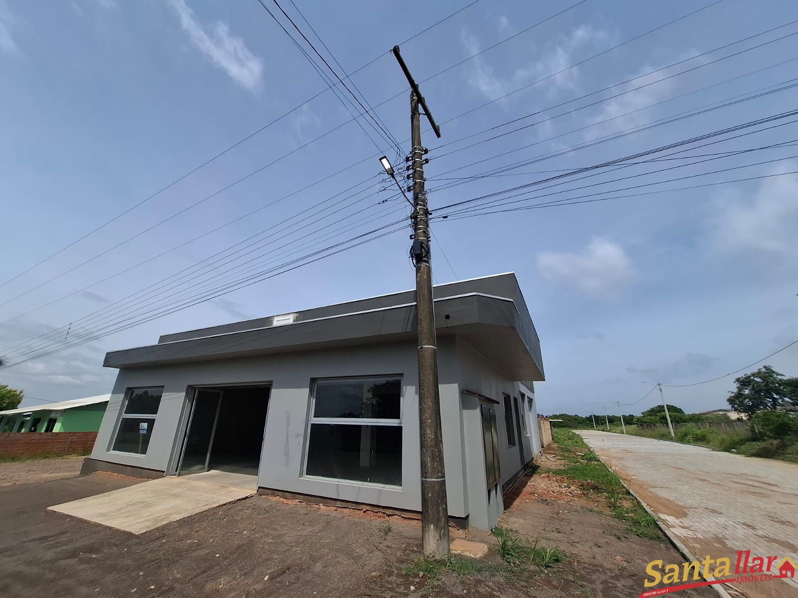 Prédio comercial/residencial à venda  no Arco Íris - Vera Cruz, RS. Imóveis