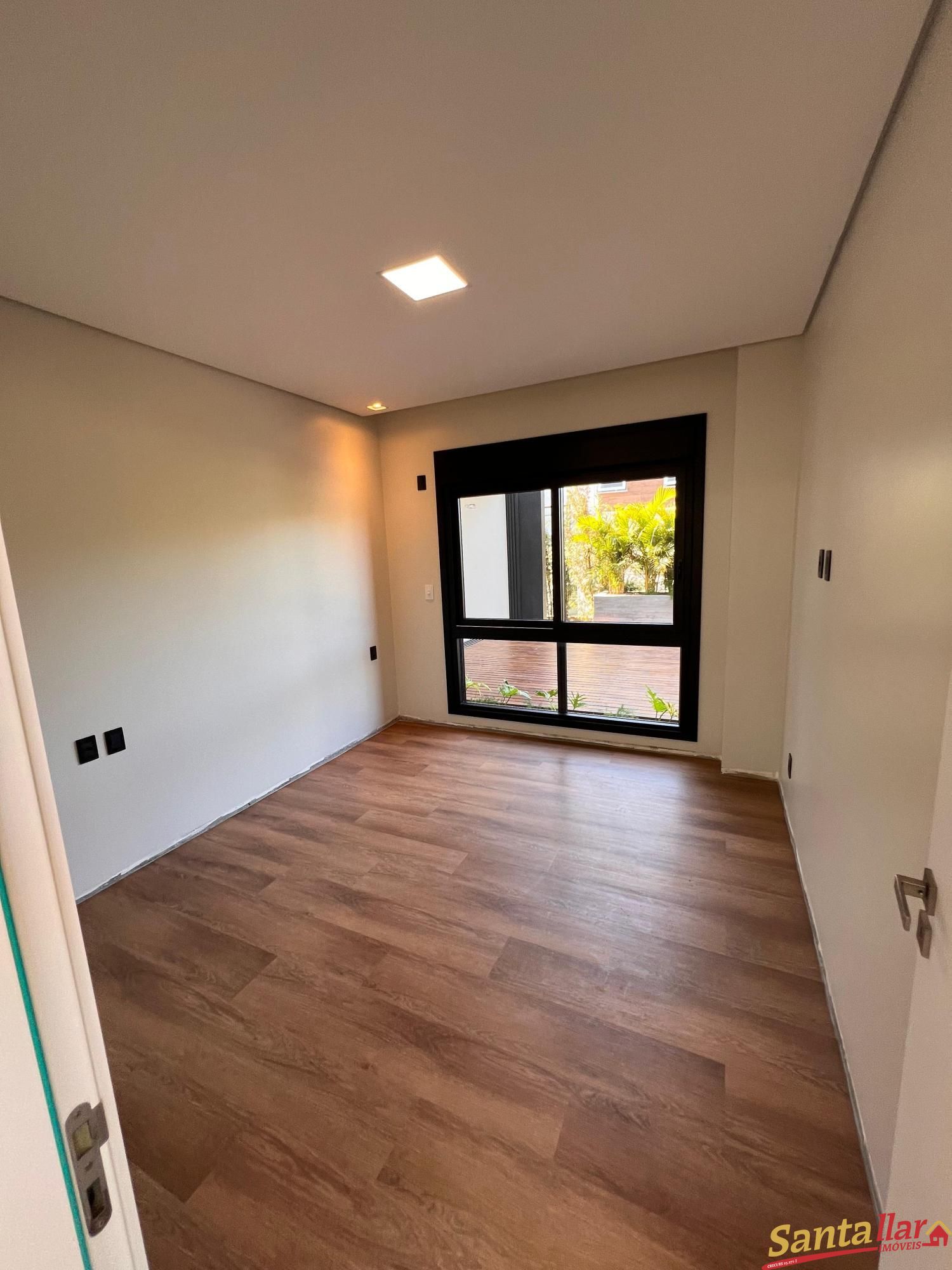 Casa à venda com 3 quartos, 219m² - Foto 8