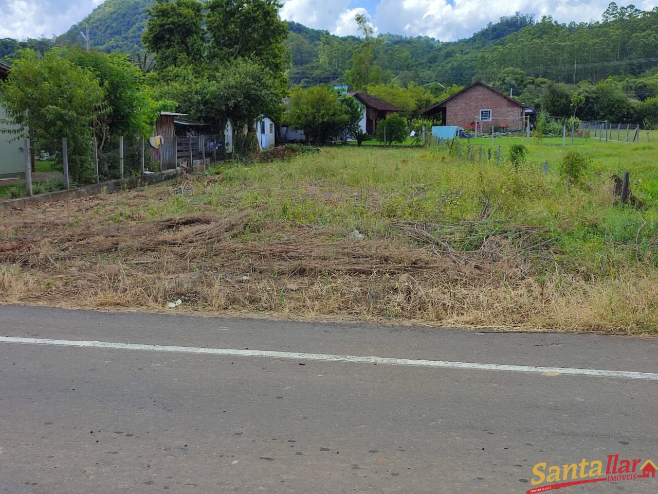 Terreno à venda, 697m² - Foto 1