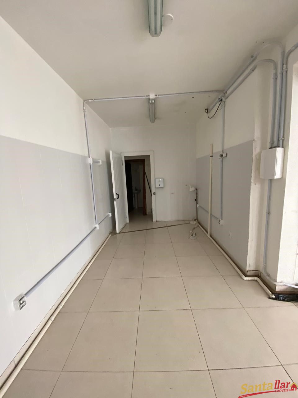 Conjunto Comercial-Sala para alugar com 1 quarto, 126m² - Foto 13