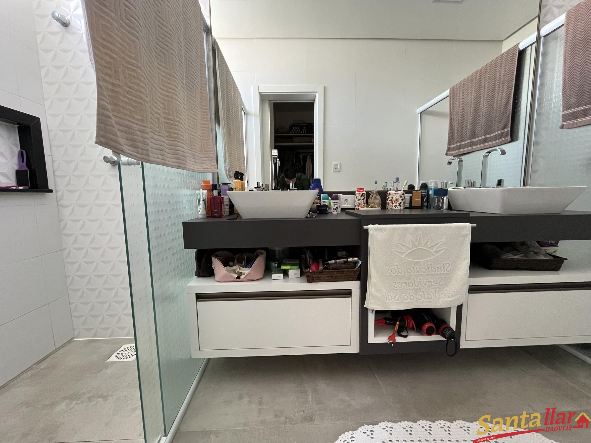 Casa, 4 quartos, 365 m² - Foto 19