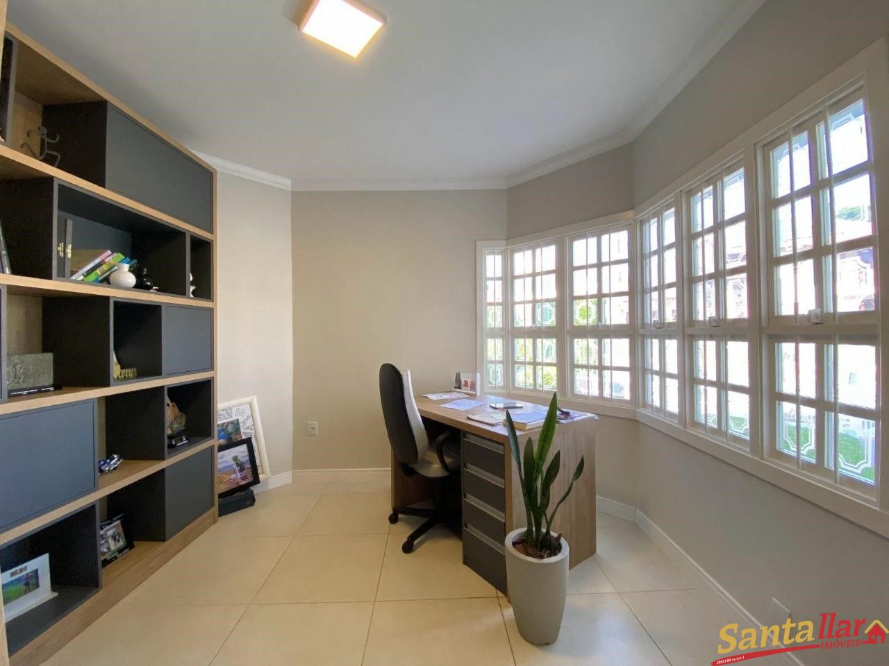 Casa à venda com 3 quartos, 300m² - Foto 14