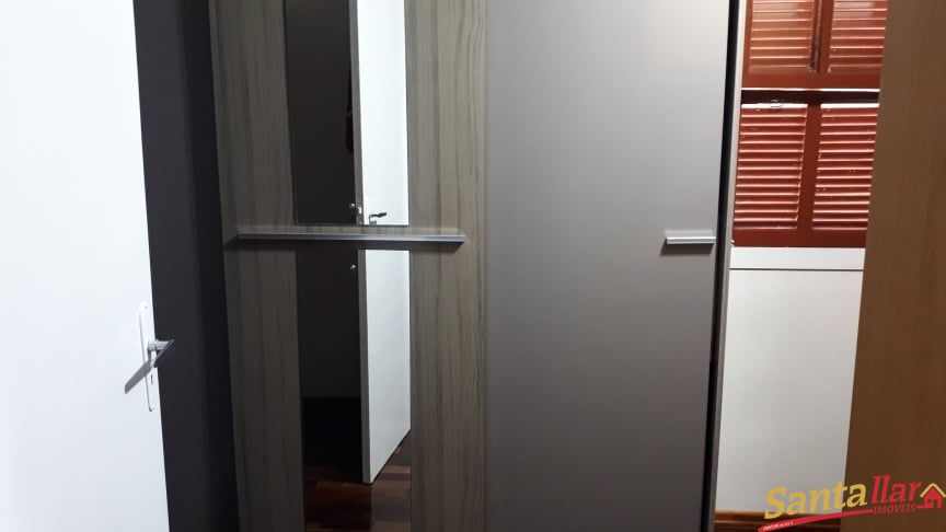 Casa à venda com 2 quartos, 200m² - Foto 13