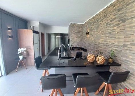 Casa à venda com 2 quartos, 145m² - Foto 3