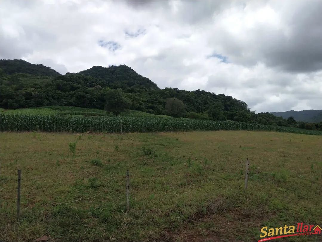 Fazenda/sítio/chácara/haras com 3 Dormitórios à venda, 210 m² por R$ 583.000,00 Fazenda/sítio/chácara/haras com 3 Dormitórios à venda, 210 m² por R$ 583.000,00