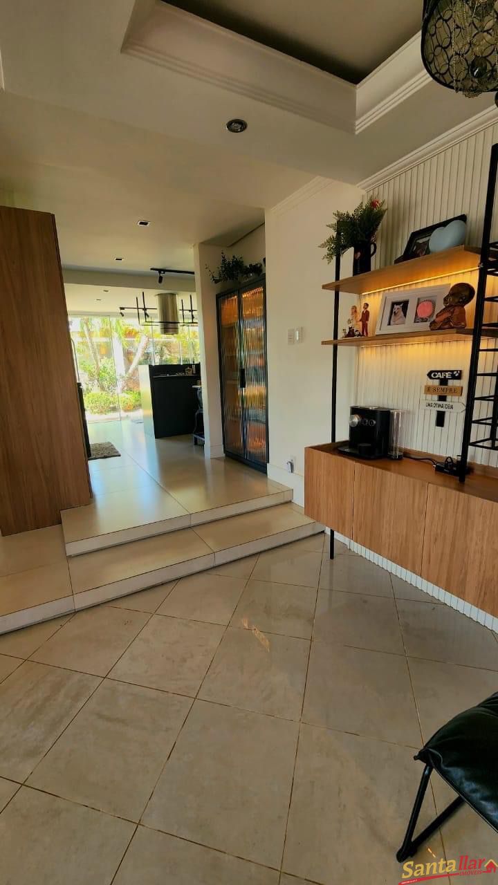 Casa à venda com 3 quartos, 213m² - Foto 6