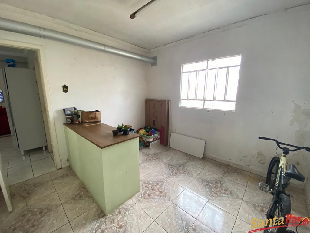 Casa à venda com 3 quartos, 240m² - Foto 17