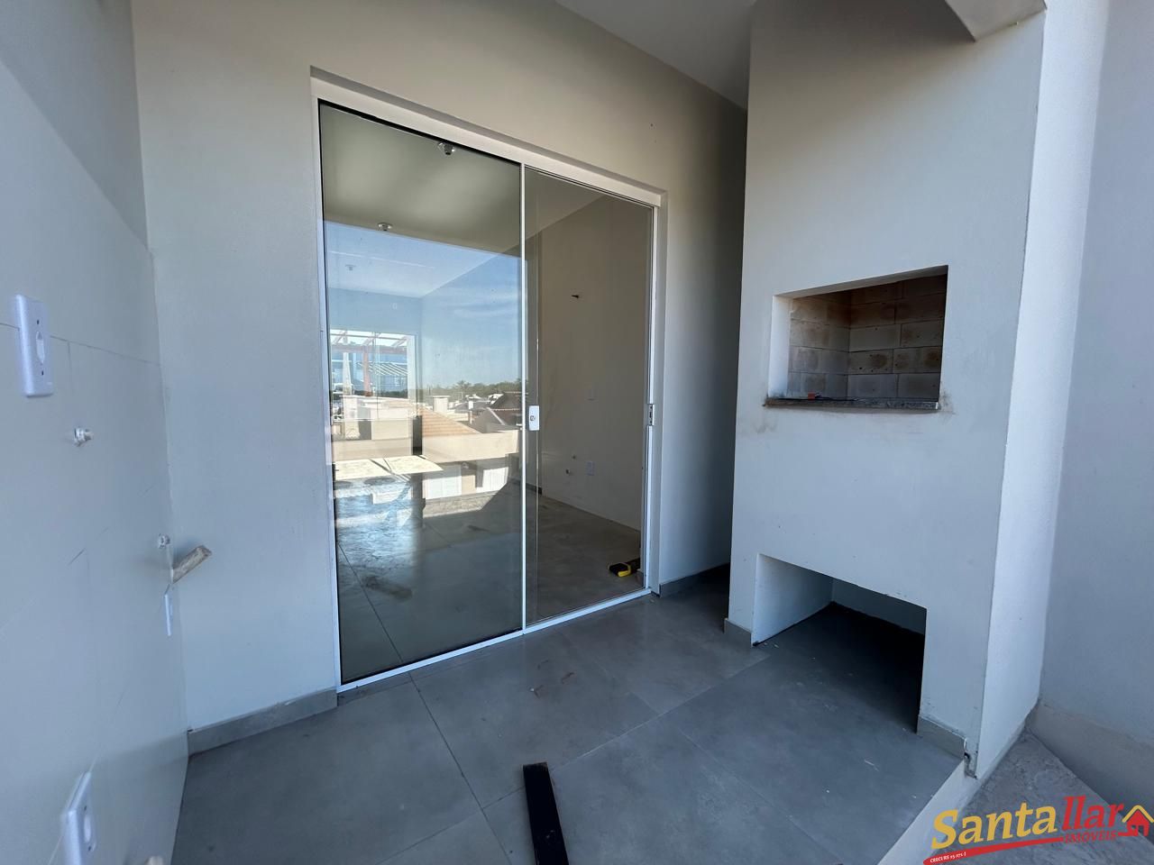 Casa à venda com 2 quartos, 55m² - Foto 4