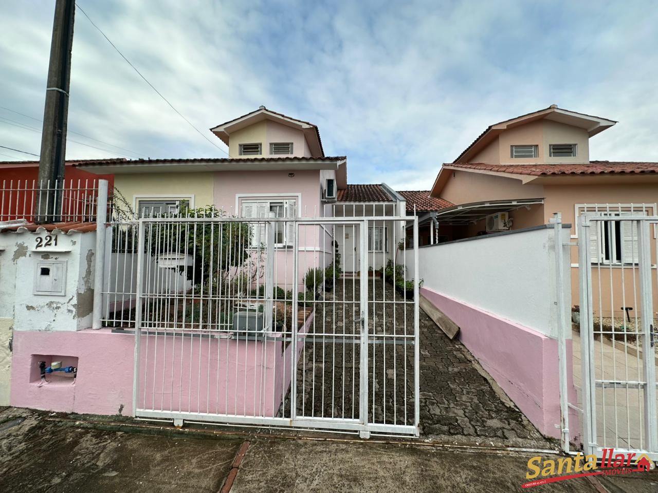 Casa, 2 quartos, 62 m² - Foto 1