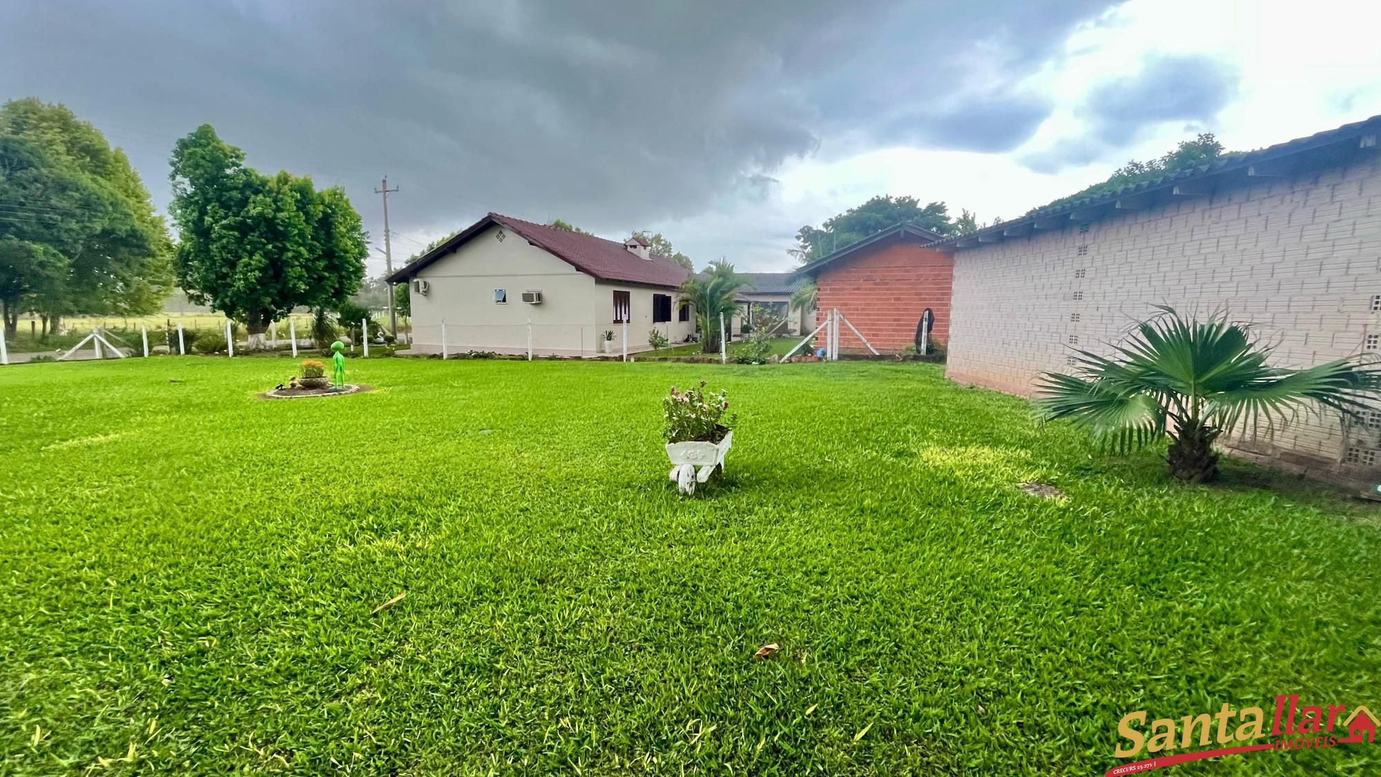 Chácara à venda com 2 quartos, 260m² - Foto 17