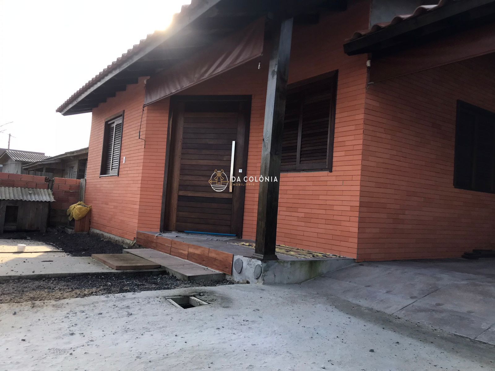 Casa à venda com 2 quartos, 94m² - Foto 2