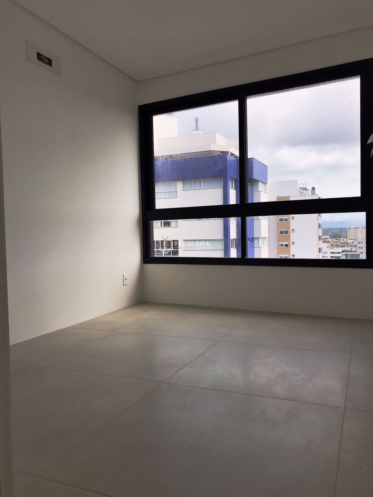 Apartamento à venda com 3 quartos, 106m² - Foto 11