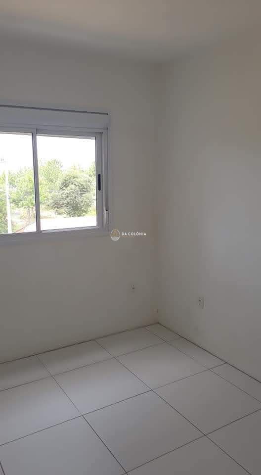 Apartamento à venda com 2 quartos, 57m² - Foto 4