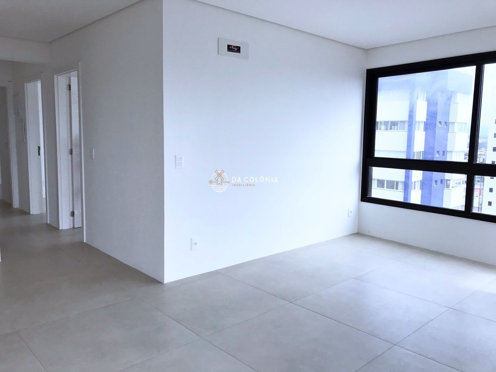 Apartamento à venda com 3 quartos, 106m² - Foto 7