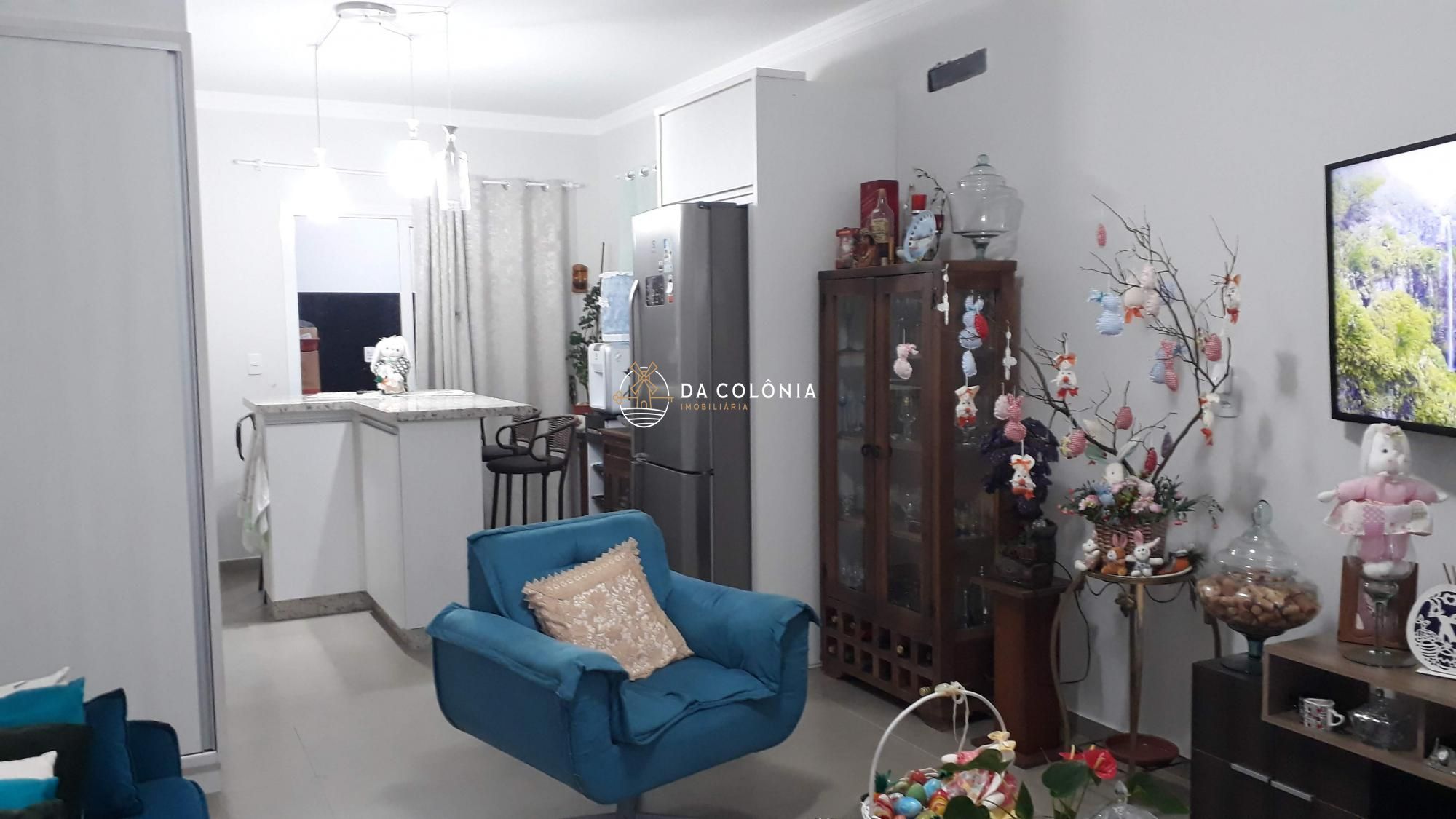 Casa à venda com 2 quartos, 150m² - Foto 4