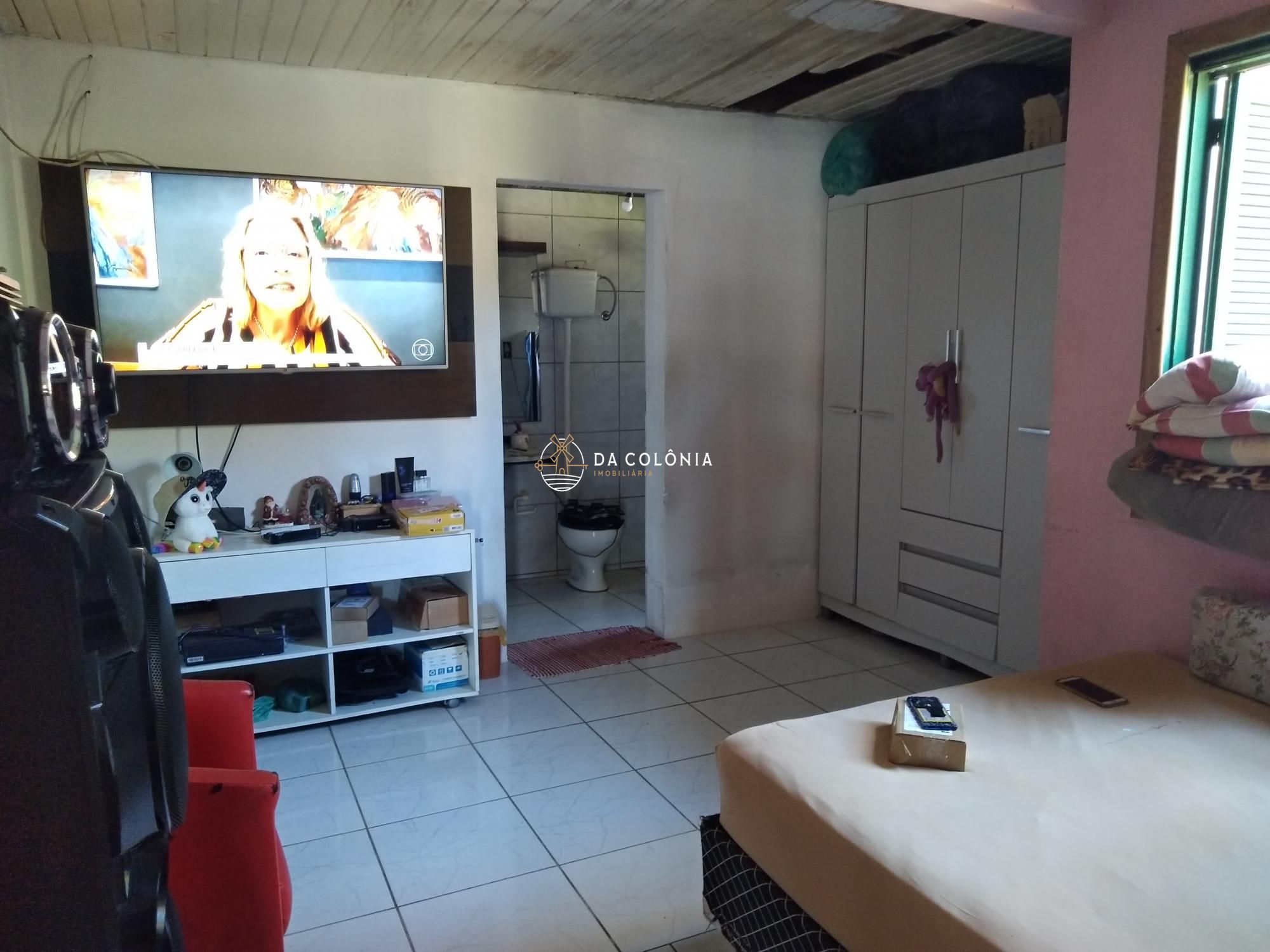 Casa à venda com 4 quartos, 86m² - Foto 4