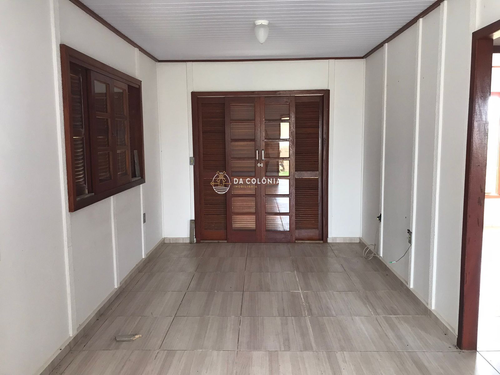 Casa à venda com 2 quartos, 58m² - Foto 18