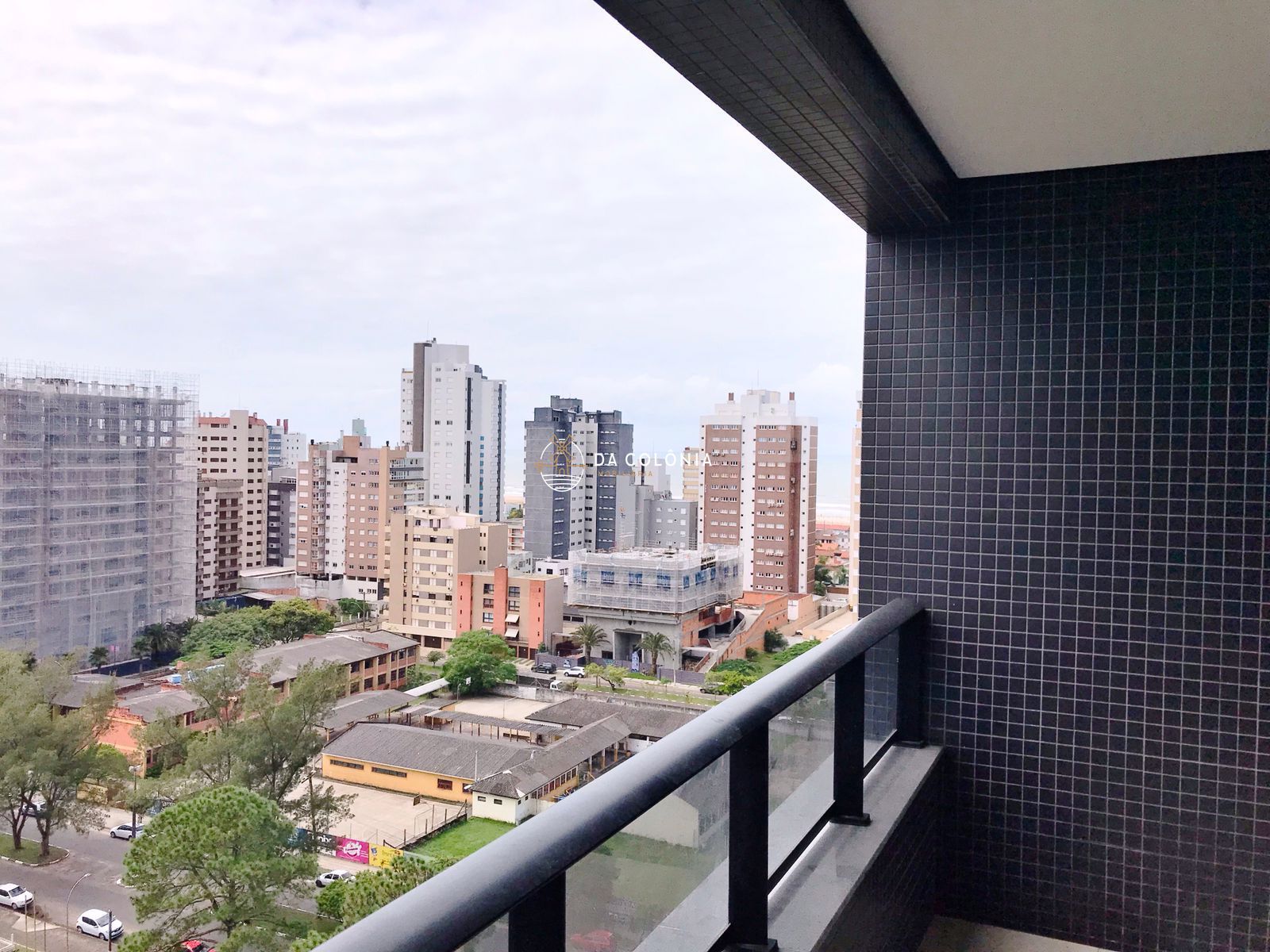 Apartamento à venda com 3 quartos, 106m² - Foto 5