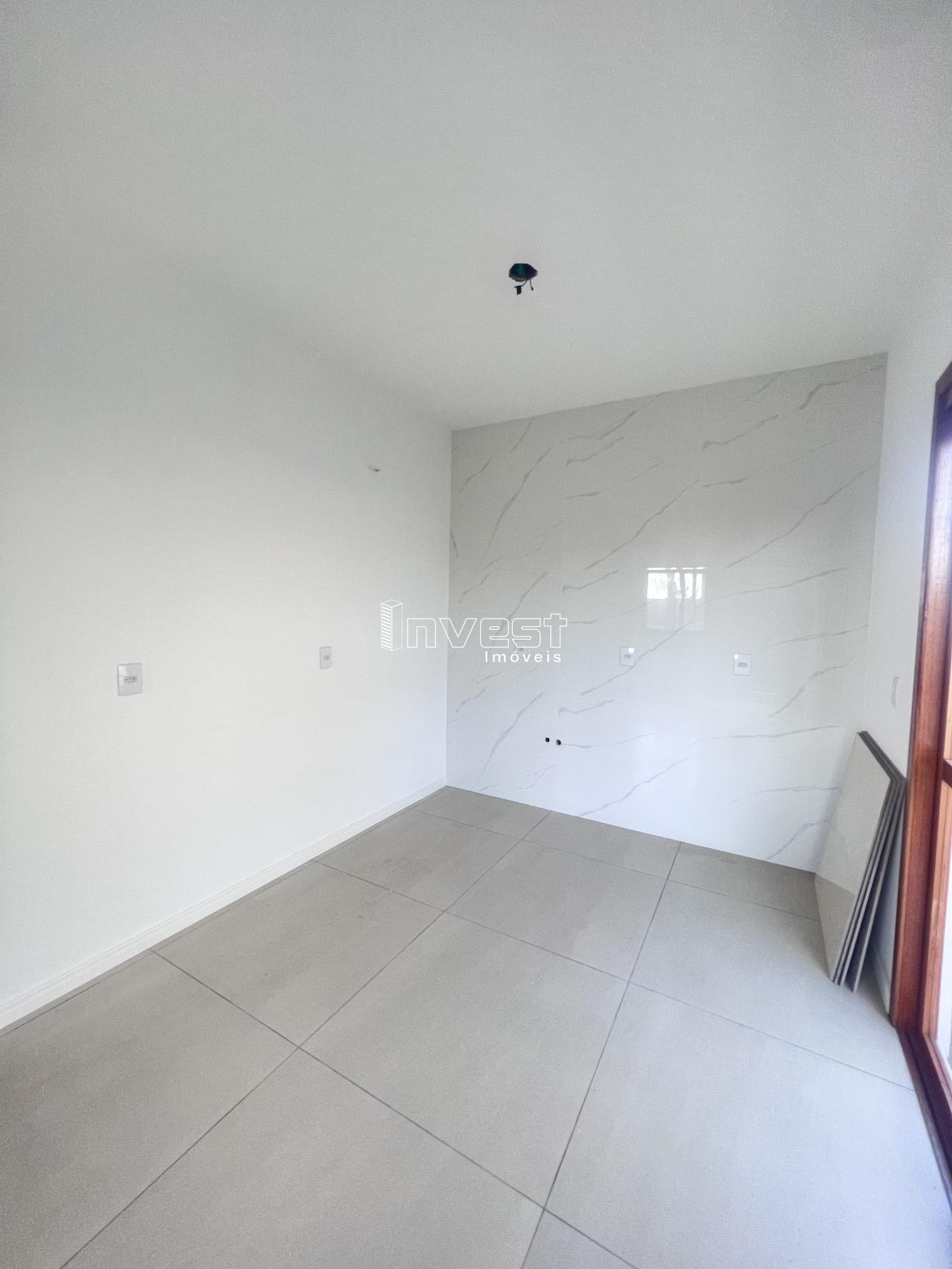 Casa à venda com 2 quartos, 45m² - Foto 11