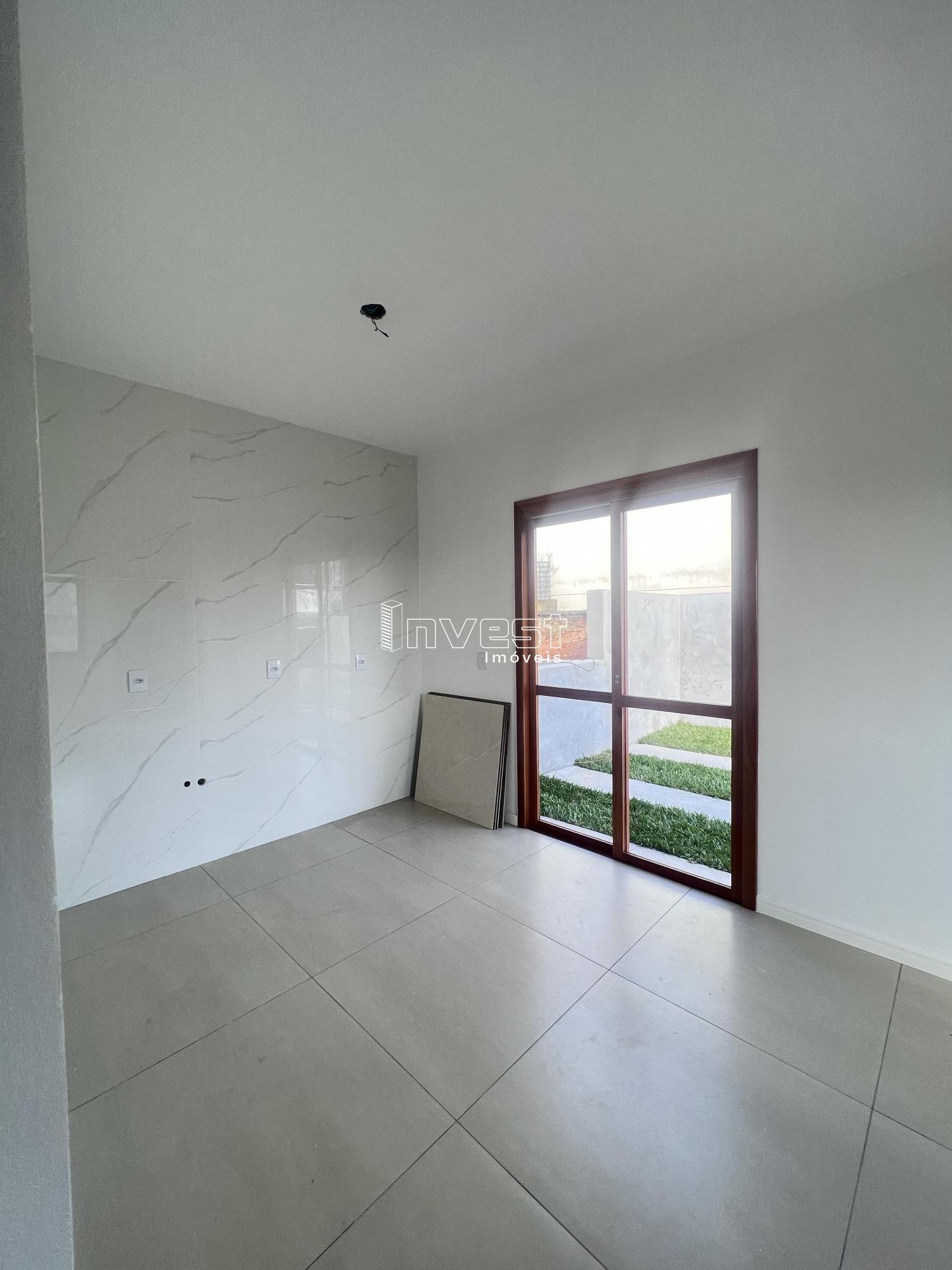 Casa à venda com 2 quartos, 45m² - Foto 12