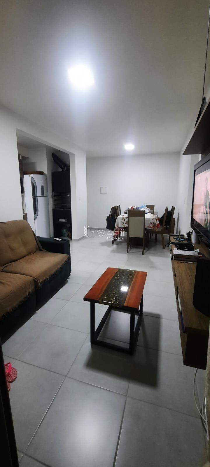 Apartamento à venda com 2 quartos, 60m² - Foto 3