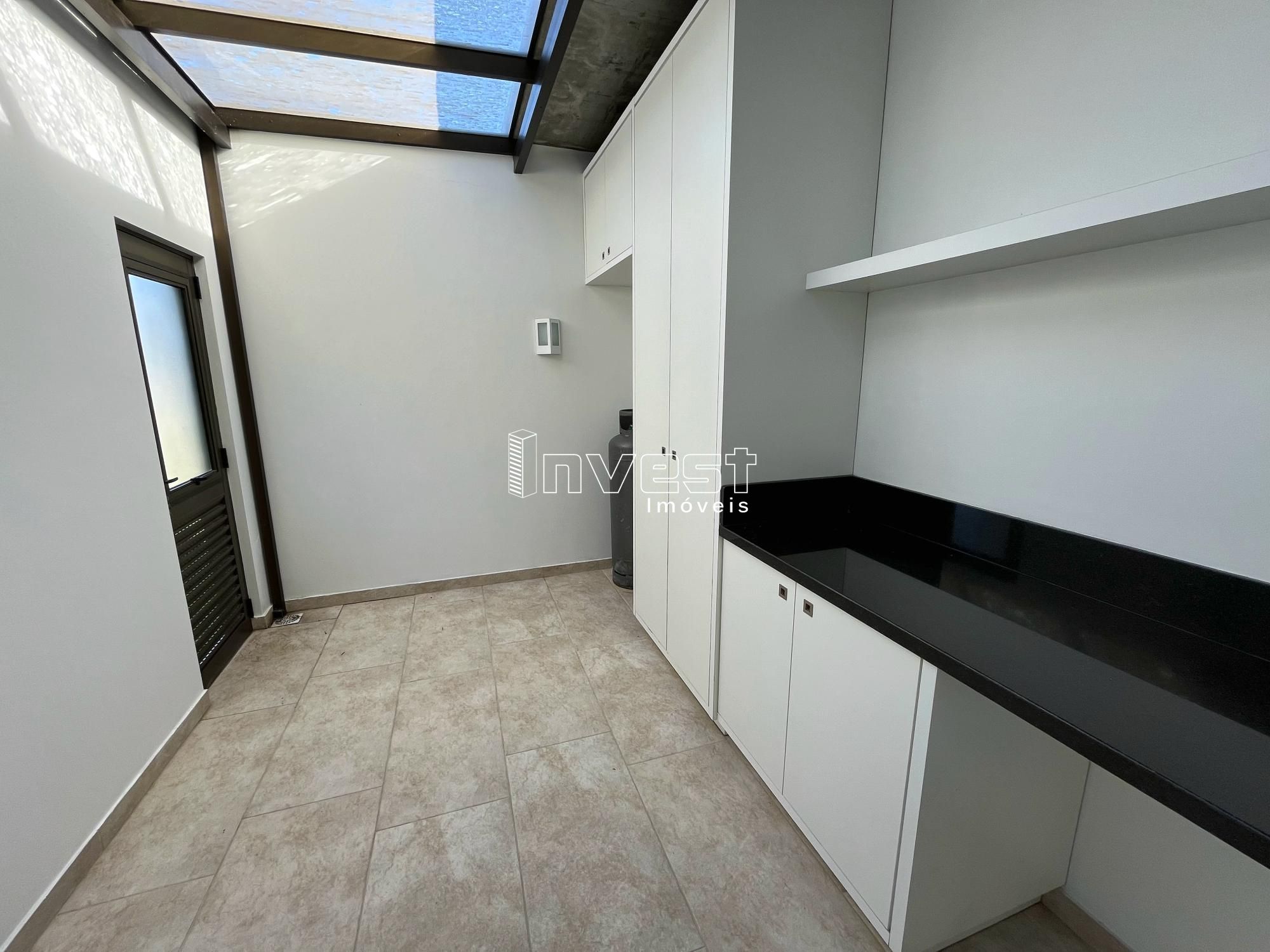 Casa à venda com 3 quartos, 242m² - Foto 14