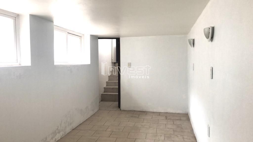 Casa à venda com 3 quartos, 130m² - Foto 25