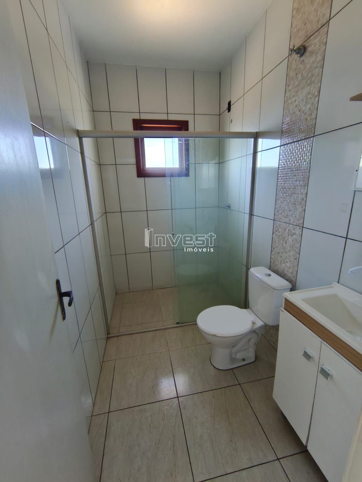 Apartamento com 2 Dormitórios à venda, 57 m² por R$ 200.000,00 Apartamento com 2 Dormitórios à venda, 57 m² por R$ 200.000,00
